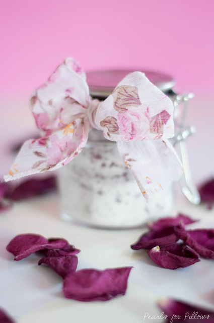 Last Minute Valentinstags-Ideen: Rosenzucker, Strohhalm-Herzen & Herz-Pops